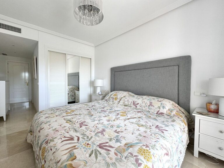 e7b3ea332461863108861386b7c5c056 - 14