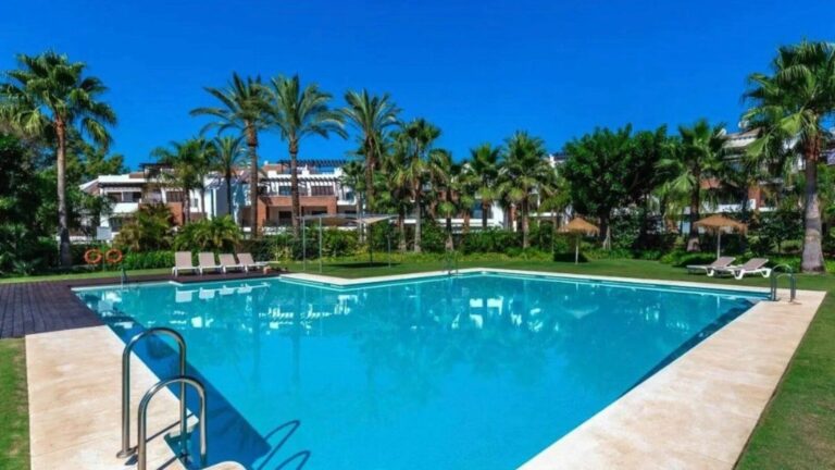 e993435d87de1f1af0139ddcd6b33c79 - 6