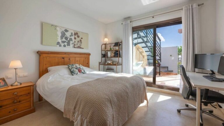 e993435d87de1f1af0139ddcd6b33c79 - 9