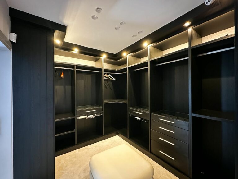 ea6b82e059f1c9f8e7a2e9f84a005933 - 11