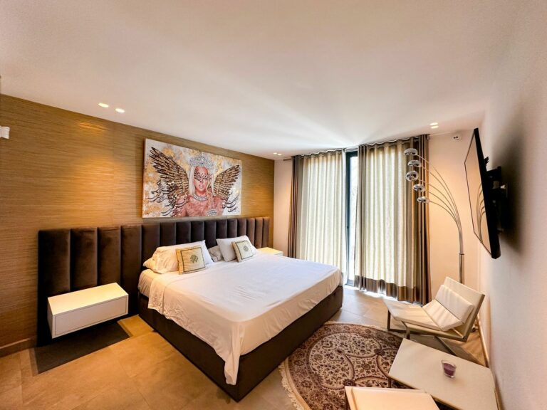 ea6b82e059f1c9f8e7a2e9f84a005933 - 15