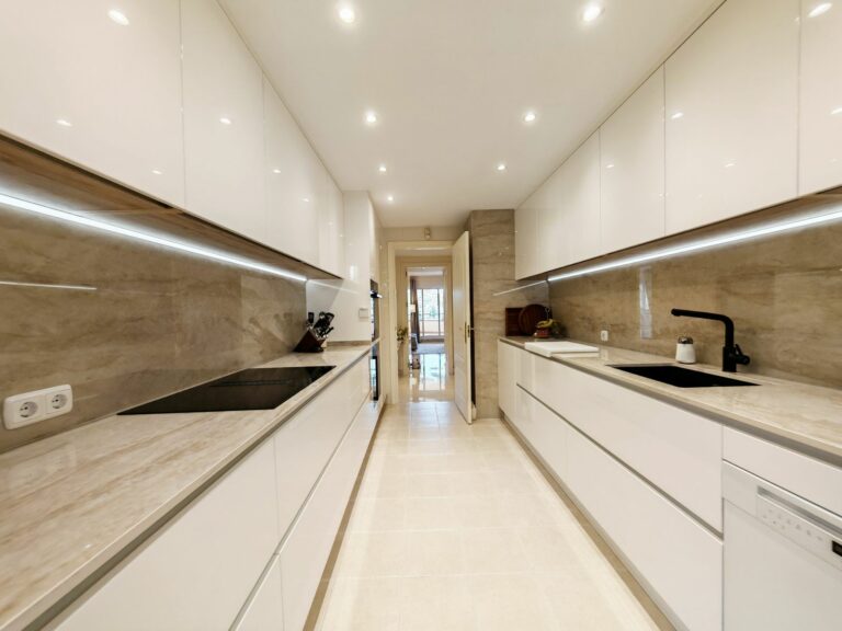 eb387d13a2ac06e3f0508c087221cdc2 - 9