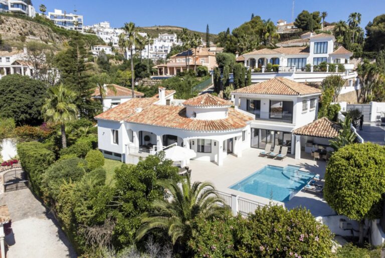 ebceead3cdfa6974a01543b393e16687 - 1