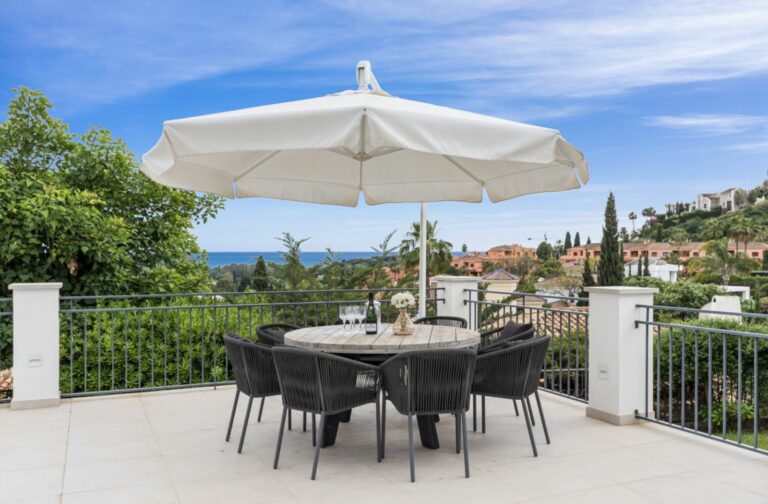 ebceead3cdfa6974a01543b393e16687 - 12