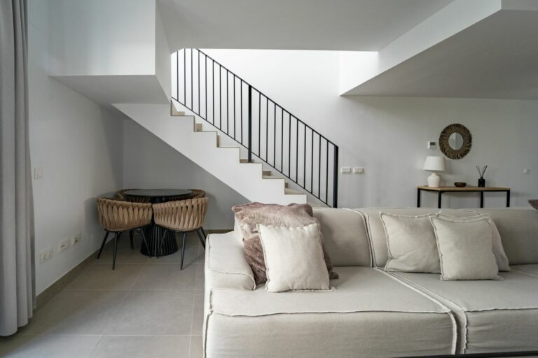 ecd21bd60bec20c4bf52ab7d04ef5298 - 1