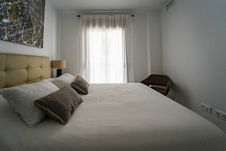 ecd21bd60bec20c4bf52ab7d04ef5298 - 16