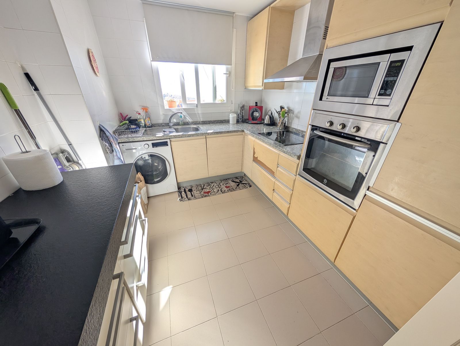 ece71da738c58fa6652ba8121a77cb96 - 14