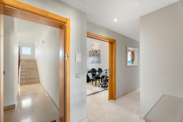 ed42877dfd73fe334d872123fa247adf - 11