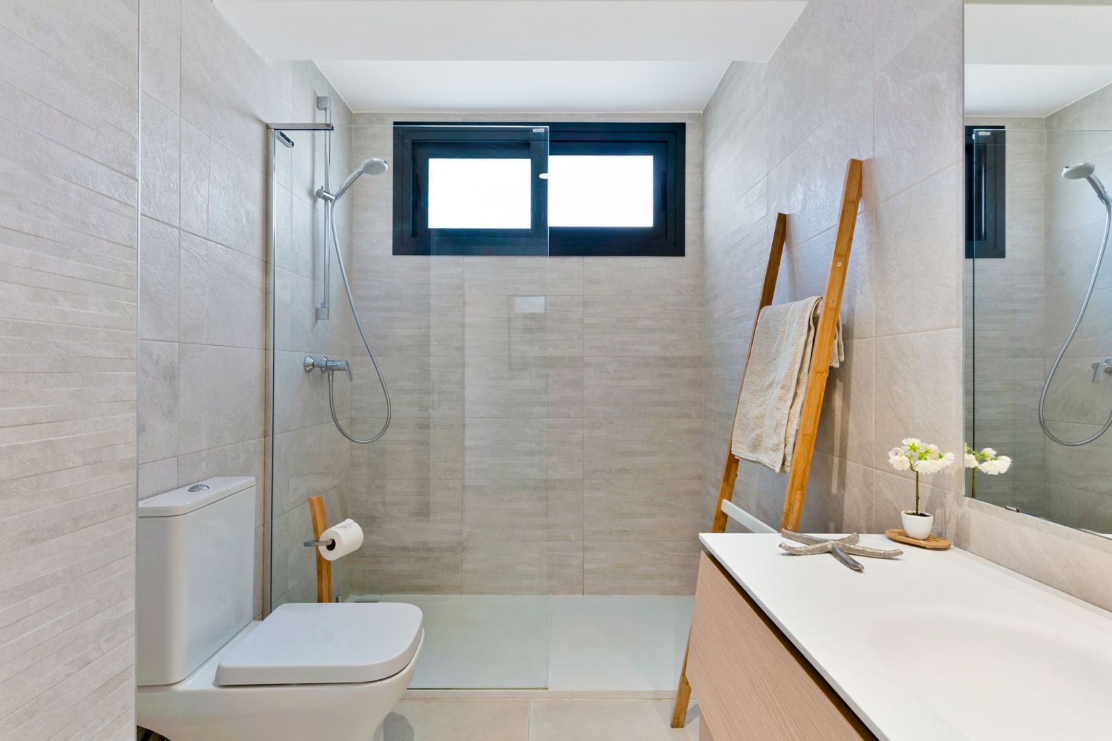 f1446a0cd3daa6361c44f8fd6fd03b4a - 15