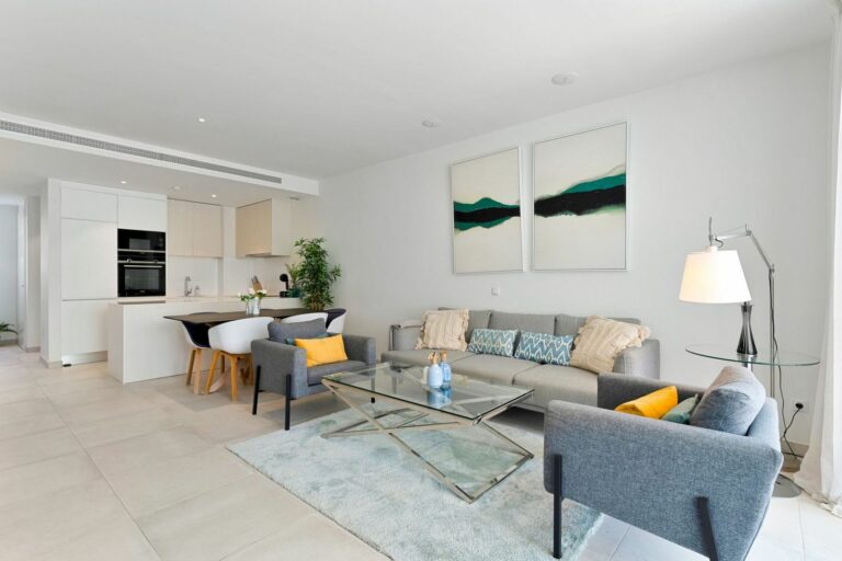 f1446a0cd3daa6361c44f8fd6fd03b4a - 4