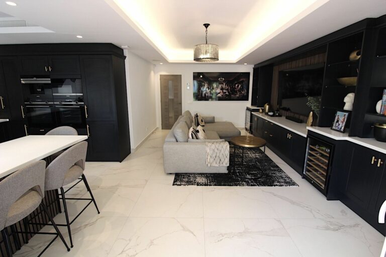 f5ffaf08e172e4f6fc944897ff4cba60 - 9