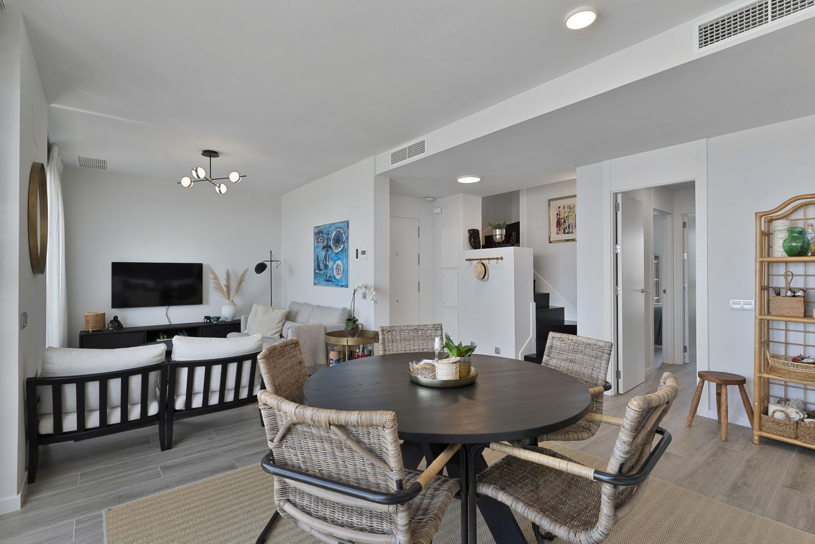 f6e37041c8b81e32f593b67ac27962d4 - 11