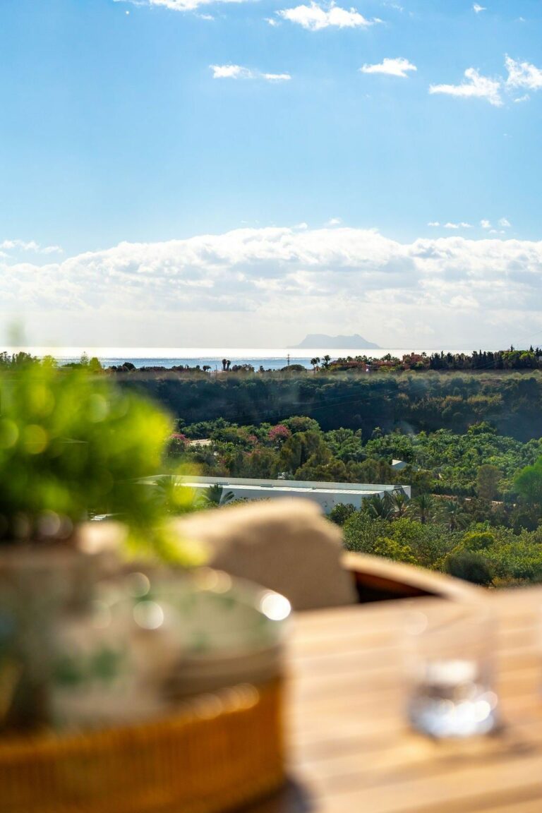 f6e37041c8b81e32f593b67ac27962d4 - 16