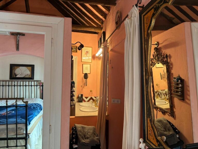 f7a6ba34ec35ffe434275747997bf6d2 - 11