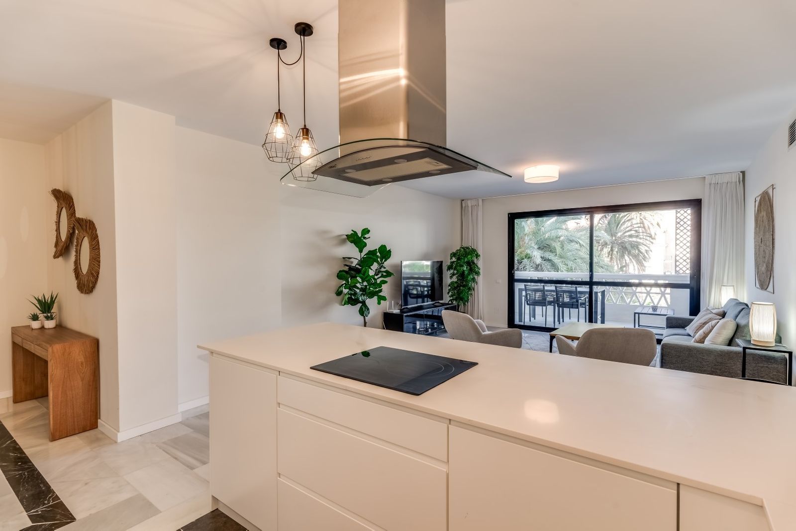 f8f672bdc7ea005928bf797614a4fd66 - 10