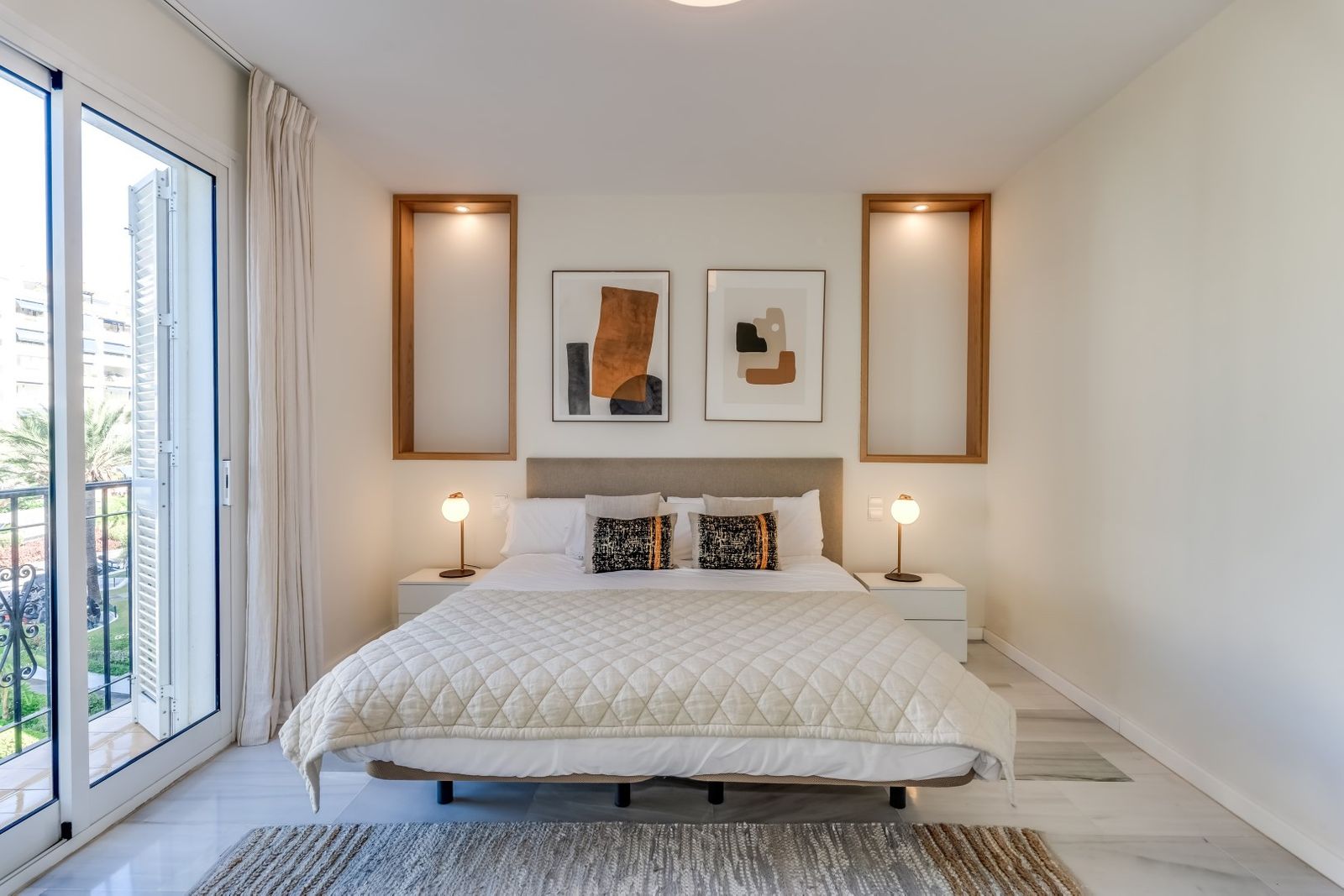 f8f672bdc7ea005928bf797614a4fd66 - 14