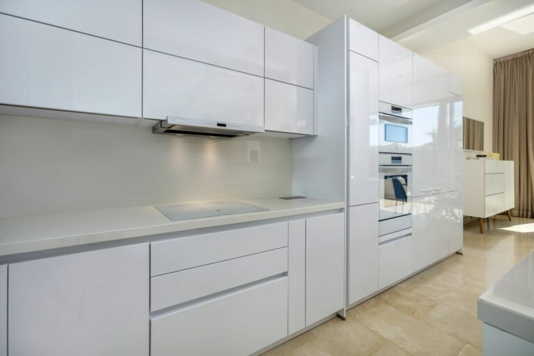 f9048e035dc07d431e5c99fedfec33f3 - 11