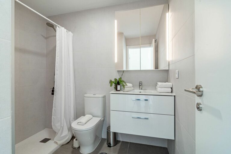 f93b8347625130109415468fbe9df881 - 15