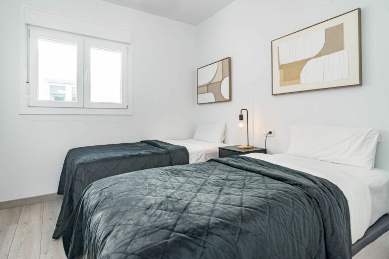 f93b8347625130109415468fbe9df881 - 16