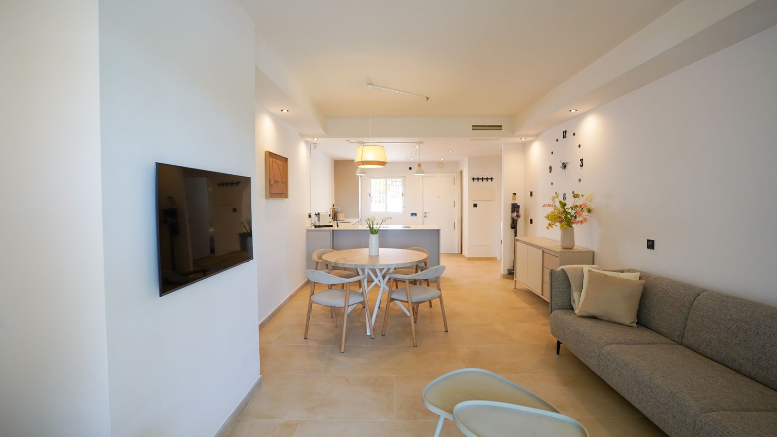 facf0e118ffbcbd964387674dd4c9da8 - 14