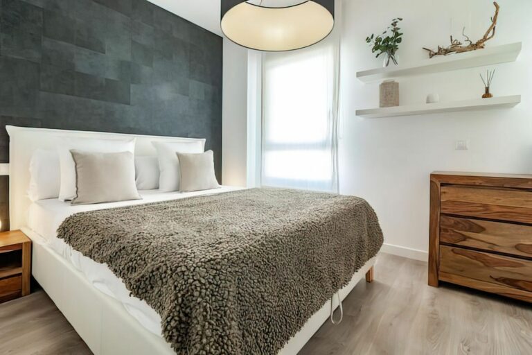 fbf3b7c2cbbb562a6706221aeffd31cb - 3