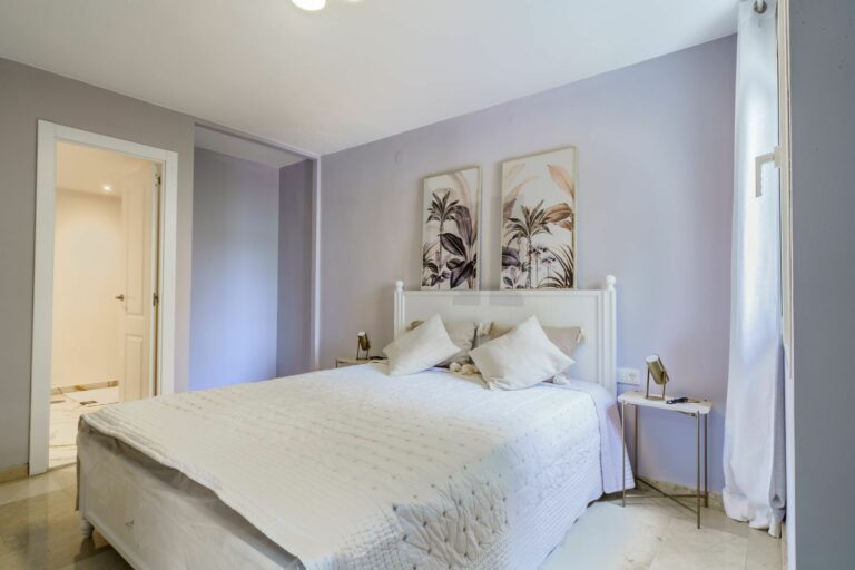 fd30ce9c4074b72c0da5c91ecb5e0bbf - 12