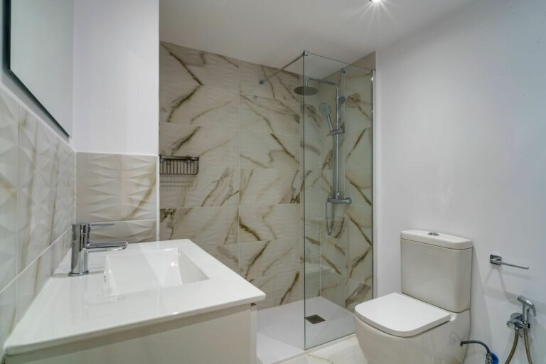 fd30ce9c4074b72c0da5c91ecb5e0bbf - 15