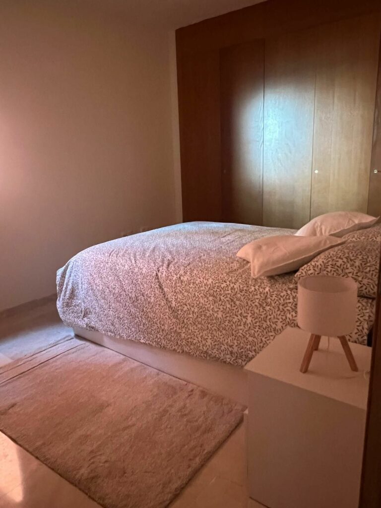 fdc89c316ffba0c6a7f0b387b19bdd47 - 12