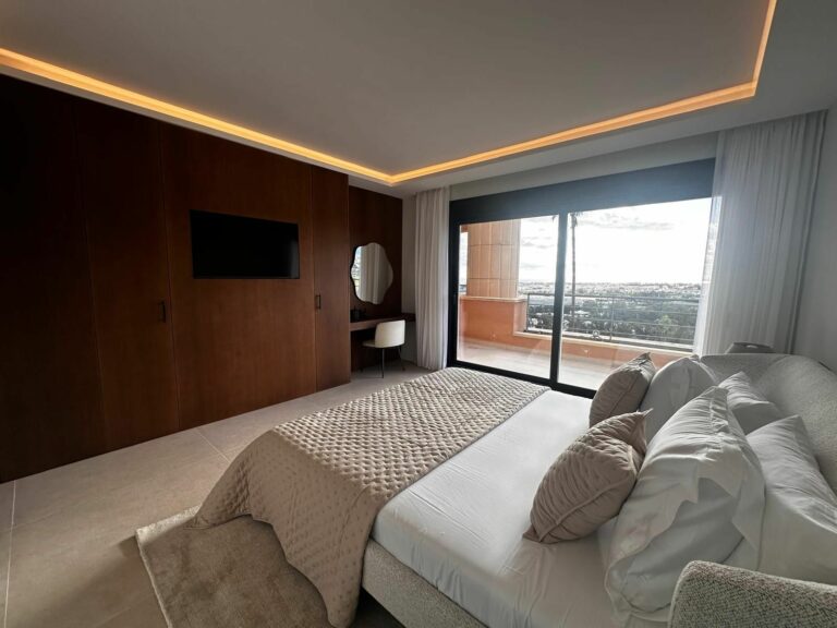 029a9b6730f28d39441cb1551fedddbd - 5