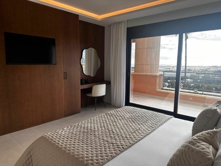 029a9b6730f28d39441cb1551fedddbd - 7