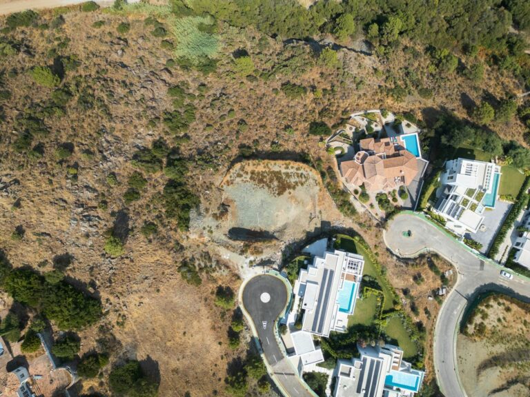 02a61004dc52efbdfebc3a8f6c82b9d3 - 3