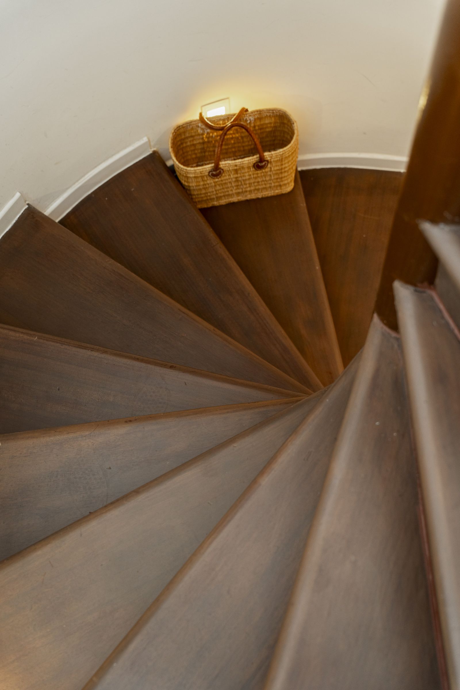 02ebd14ecfeb2f5c45c8ed69c988f765 - 10