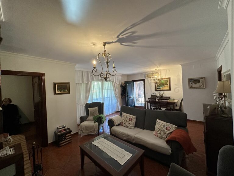 03d9c788e3cf144159c6b7dd72083168 - 16