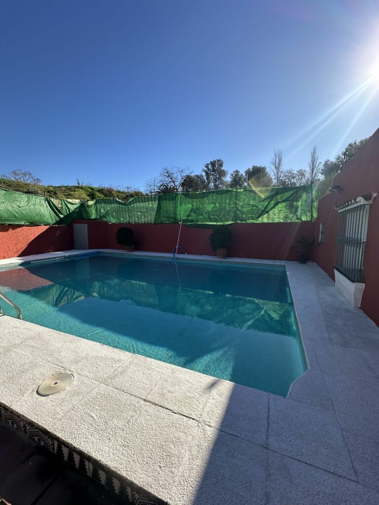 03d9c788e3cf144159c6b7dd72083168 - 2