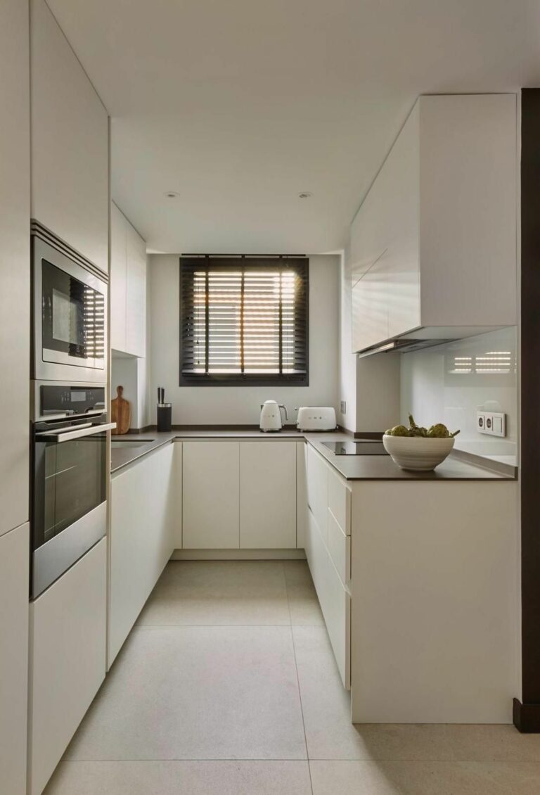 0404de04e900c77f260ae52bb5911e52 - 4