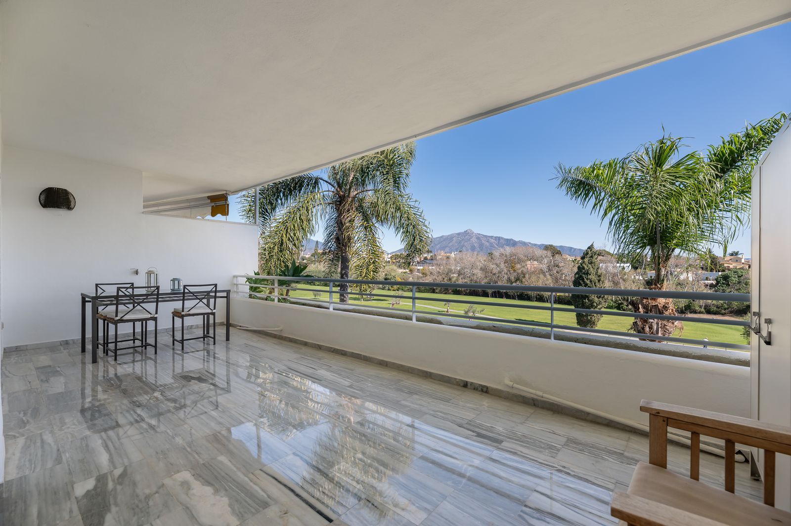 04372a87c97fc8fca194962a84823a67 - 1