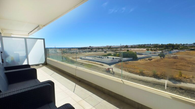 049444f0462449f7bc8a2ef9536acd76 - 8