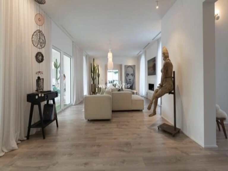 04b675c25c5692f173d5204cf54ce2a3 - 7