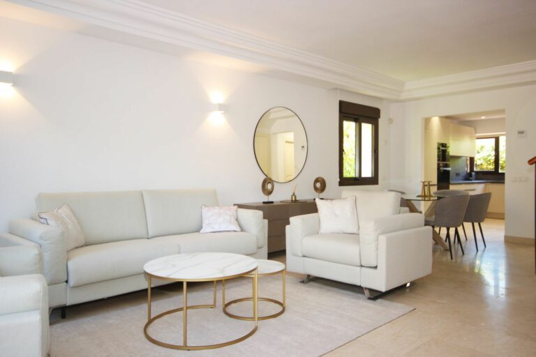 06b247f3e638d1bfb86cdc78a98128b0 - 13