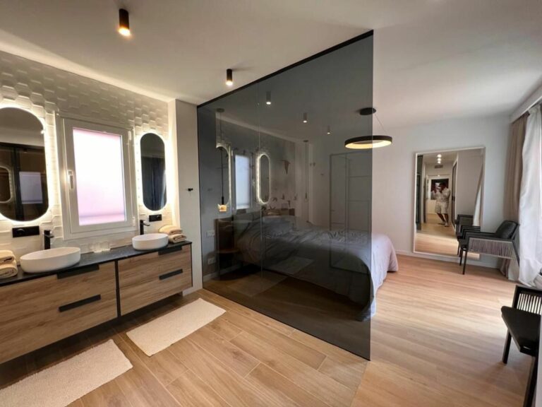 06fc92d0616bcd521bdb70af1bef491a - 10