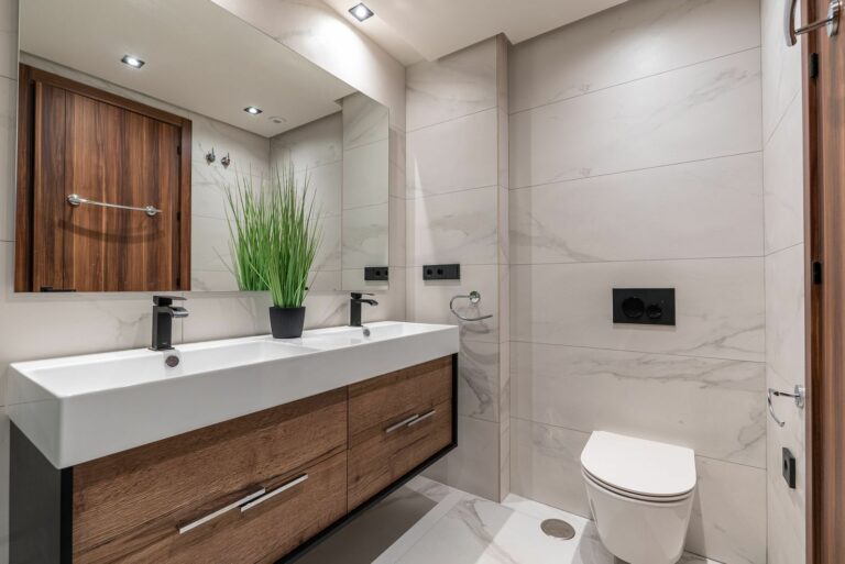 081f62f9c786128925932c37b6864073 - 10