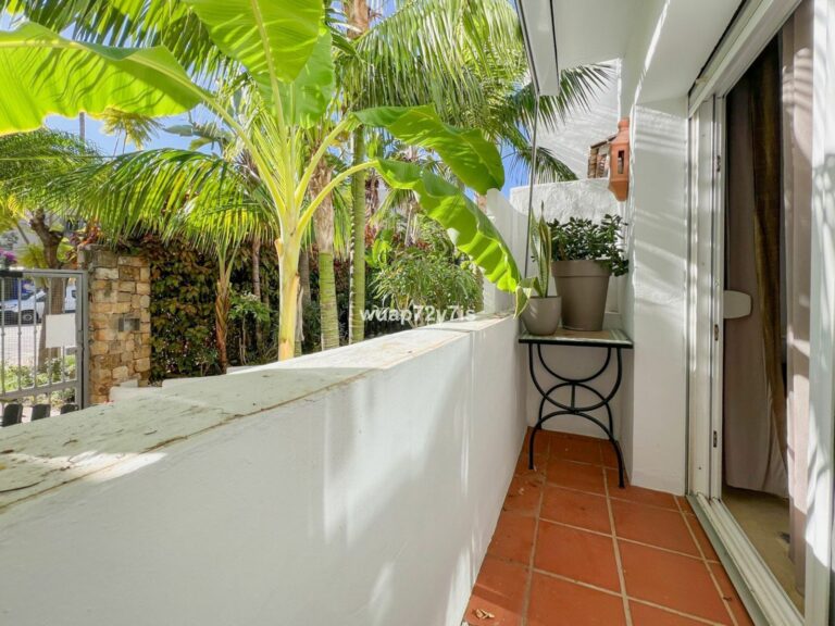 085ae5839d3da9d95dc1a874c6f685c5 - 12