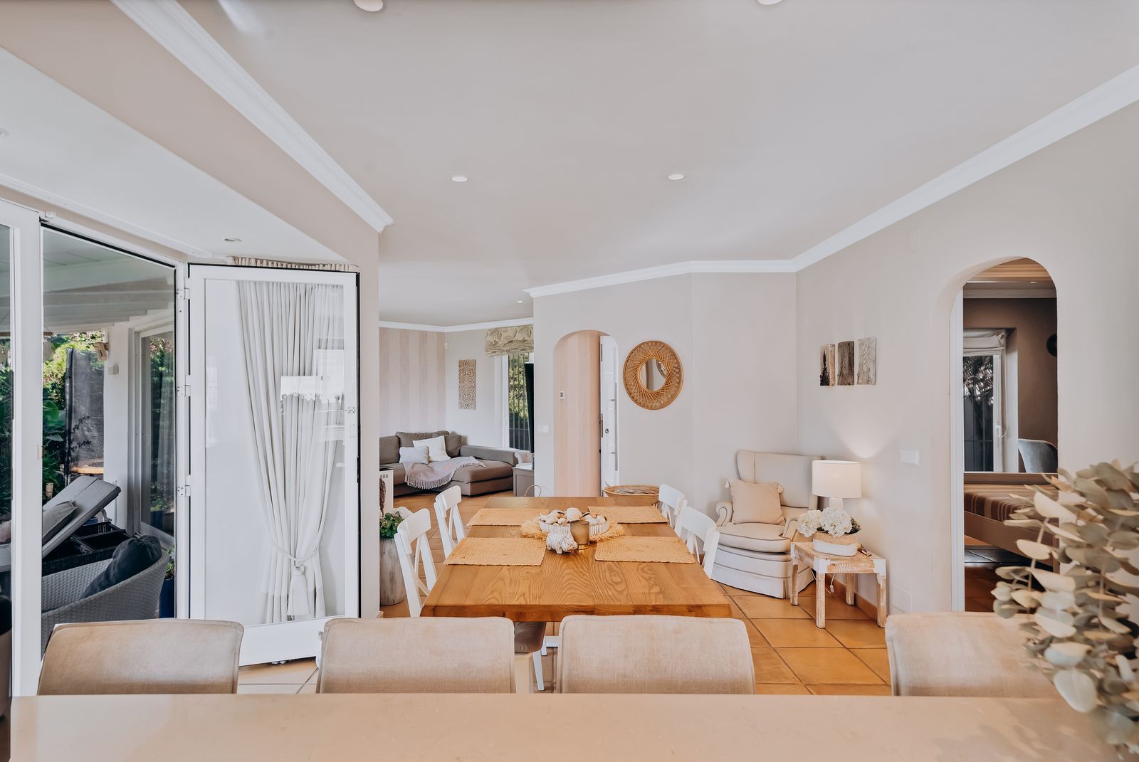 090586ac6a33167757fdd79080442d52 - 15