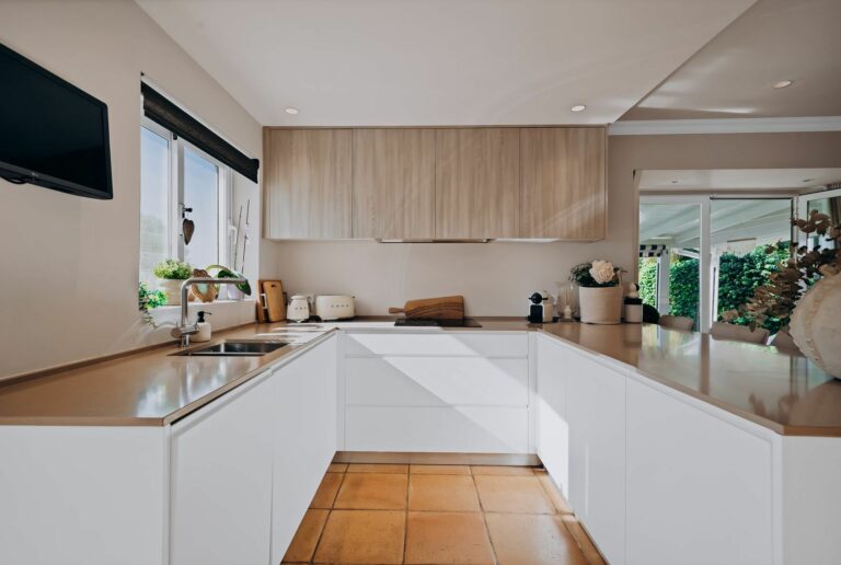 090586ac6a33167757fdd79080442d52 - 5