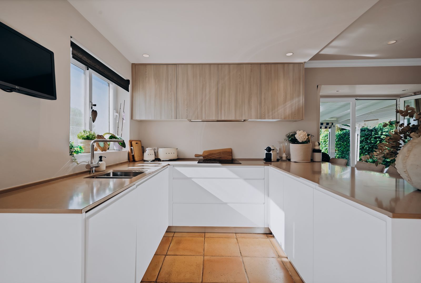 090586ac6a33167757fdd79080442d52 - 5