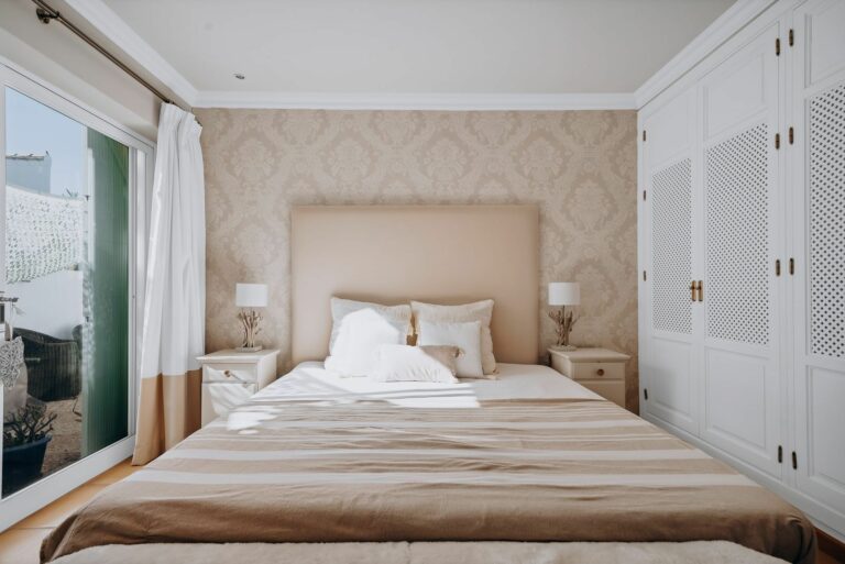 090586ac6a33167757fdd79080442d52 - 7