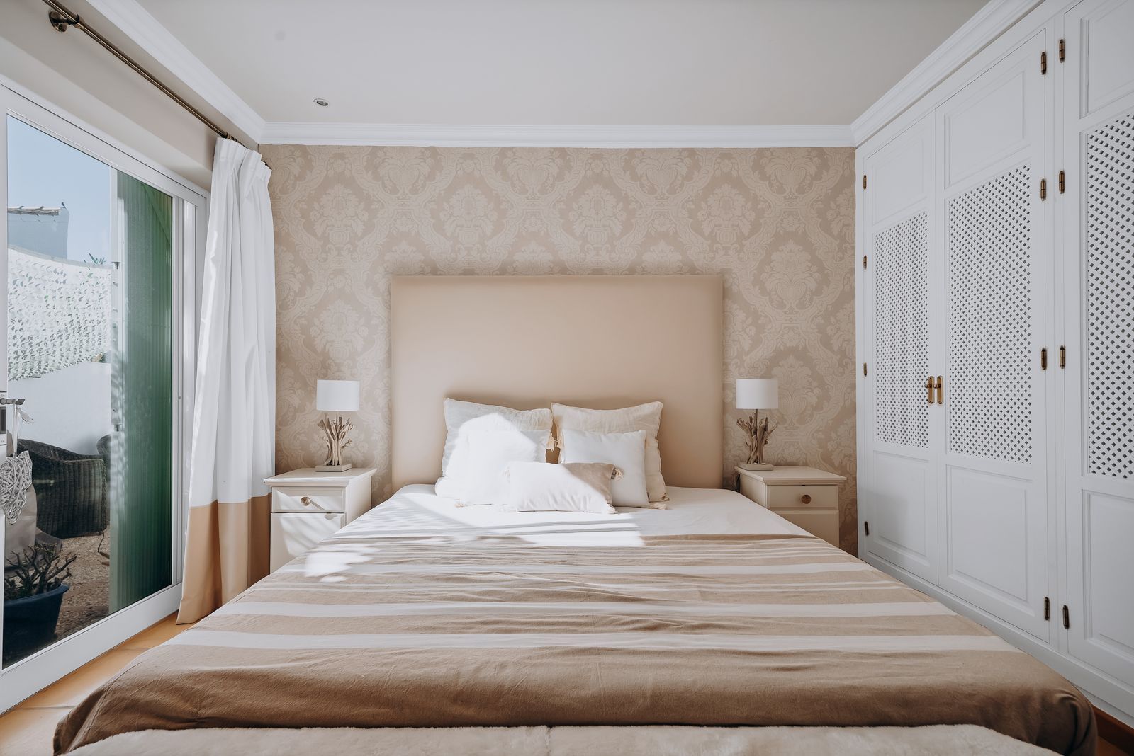 090586ac6a33167757fdd79080442d52 - 7