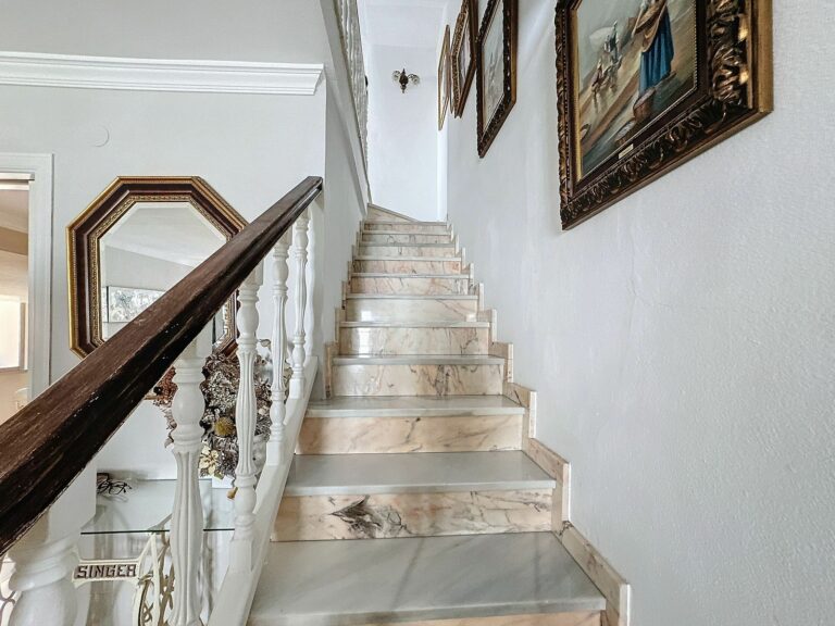 09e17c0bc705523e3f382f6d3b5d8538 - 15