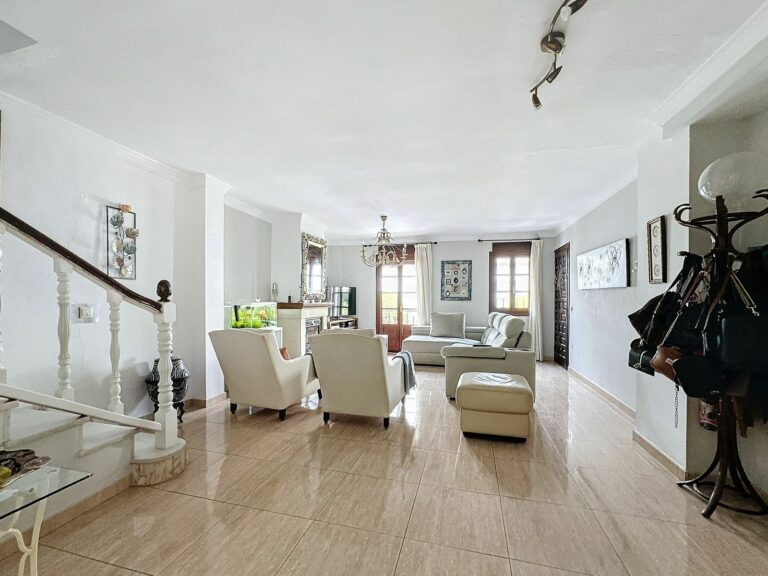 09e17c0bc705523e3f382f6d3b5d8538 - 4