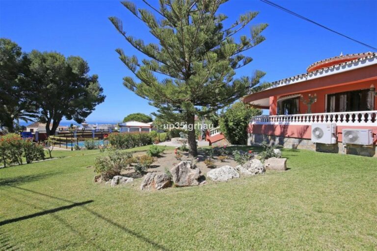 0cee6f187e98a69da132877068334c9c - 6